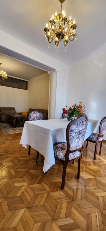 Gelahouse Aparthotel Μπατούμι Εξωτερικό φωτογραφία
